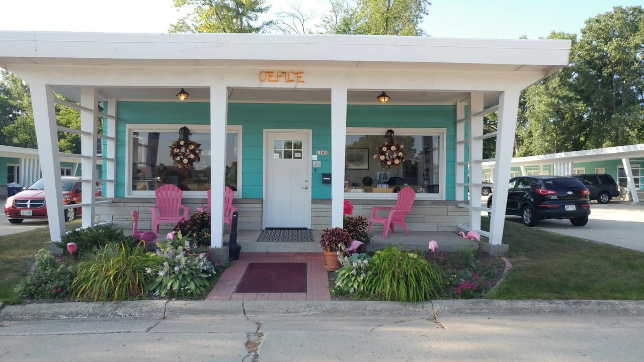 Motel 57 Sturgeon Bay Eksteriør bilde