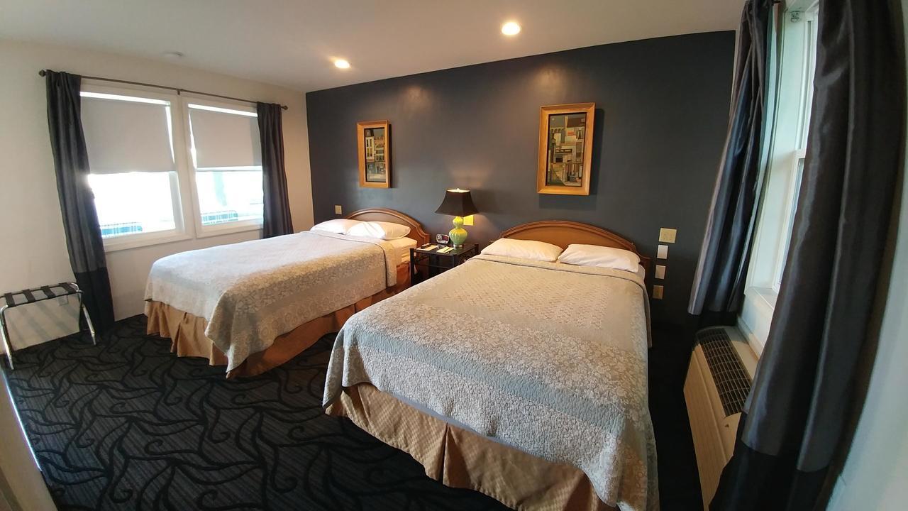 Motel 57 Sturgeon Bay Eksteriør bilde